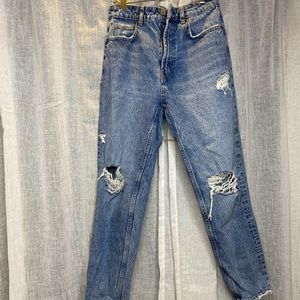 ZARA MOM JEANS